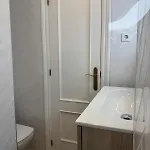 Apartament Ruim Aan Het Met 4 Slaapkamers