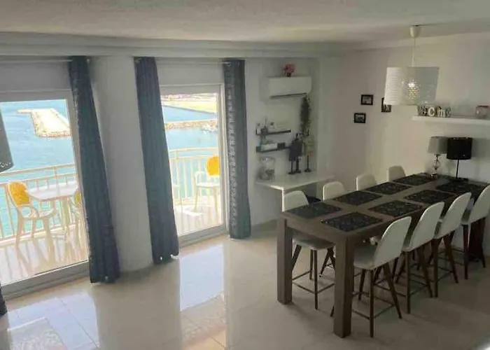 Ruim Aan Het Met 4 Slaapkamers