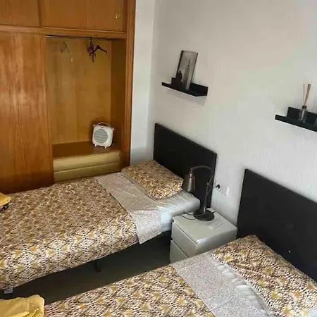 Ruim Aan Het Met 4 Slaapkamers * Torrevieja