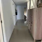 Διαμέρισμα Ruim Aan Het Met 4 Slaapkamers Τορεβιέχα